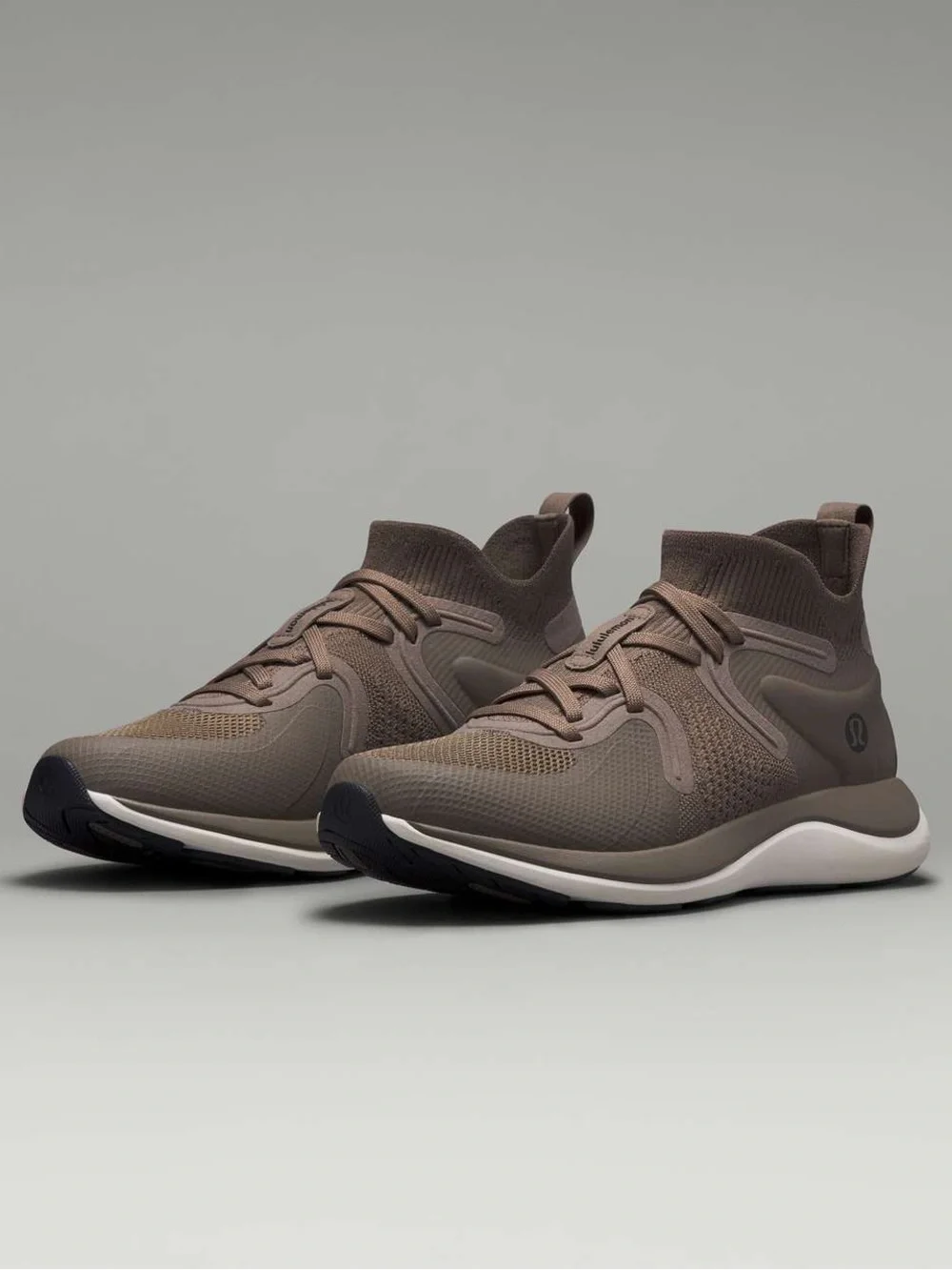 Lululemon Chargefeel 2 Mid Workout Shoes - nomad / Taupe